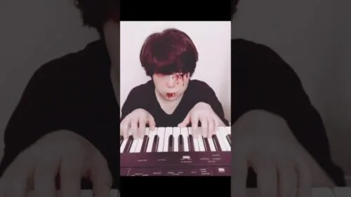 ゾンビがステサバのテーマ曲を弾く#Zombie play piano #ステサバ  #stateofsurvival