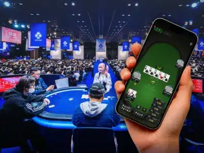 ポーカー大会会場とスマホアプリ画面