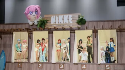 コスプレイヤー集合